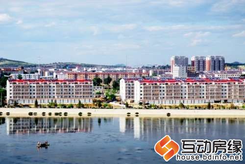 许小年：调控手段太不合理 把楼市搞得乌烟瘴气