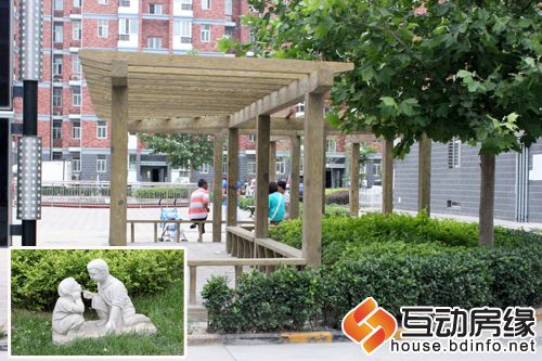 图为小区内休息亭及景观
