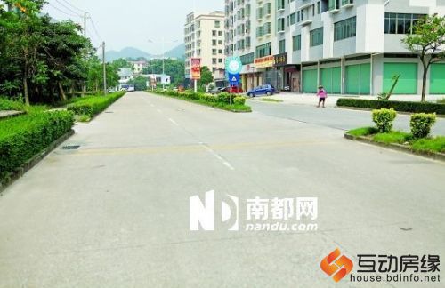 映月路现状。