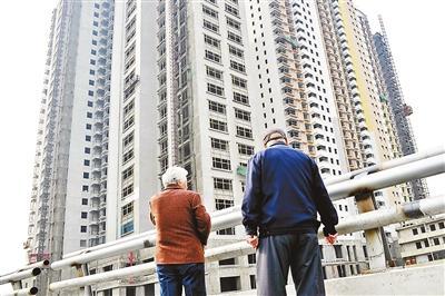 保监会：今年将试点“以房养老” 尚无时间表 
