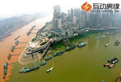 主城扩容及土著居民外迁、北迁,卫星城镇的建设,均将为新重庆储备超强的需求力量。