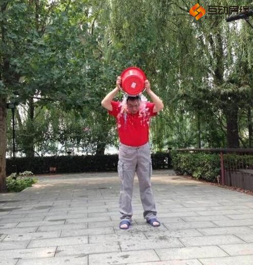 任志强：经济下降房地产业难复苏