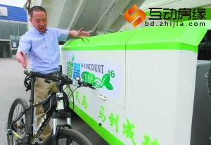 与旧渣土车相比，车身侧挡板大大提高安全指数