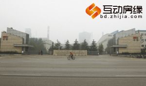 石钢搬迁后，所占近1600亩土地将不再安排工业生产项目，而是以商贸、居住为主。