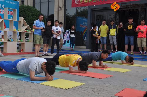 5月3日哈罗城铁丝联盟杯足球赛赛前准备会