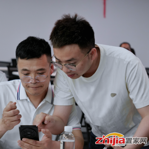 云图片