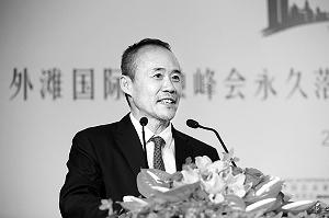 王石:房地产企业要转变思想应从金融入手