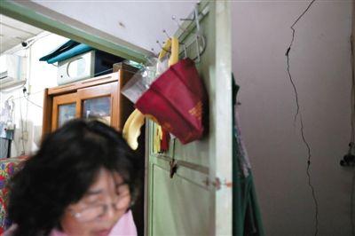 北京800余栋楼为危房 部分居民不满补偿拒搬迁