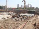 龙仕公园里3#楼即将出地面 其他楼体正在做地基工程