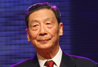 茅于轼:房地产市场较平稳 原本就没有必要限购