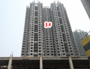龙湖公馆1#-6#楼正在进行外立面作业
