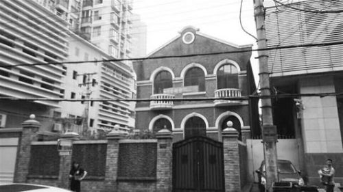 图文：“最贵二手房”降价1700万求出手
