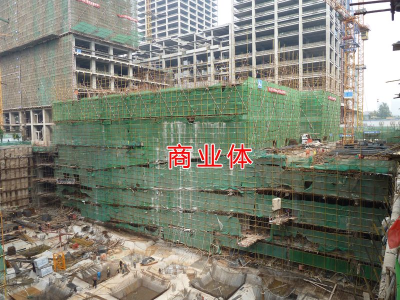 国际金融中心保质保量赶工期 最高已经盖至22层
