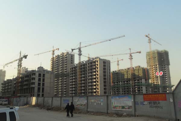 盛瑞·华庭项目施工稳步推进中 东区除4#、5#楼外均已封顶西区开始挖槽
