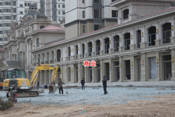 御景江山施工迅速 住宅商业已做好外立面