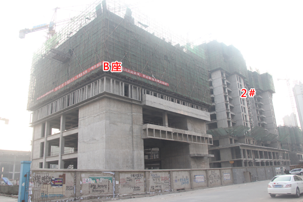 御景江山施工神速现最高盖至16层