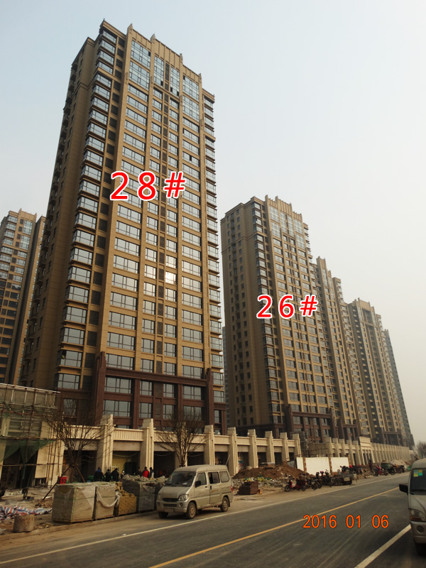 美的城新年新迹象 楼体窗户安装作业即将完成