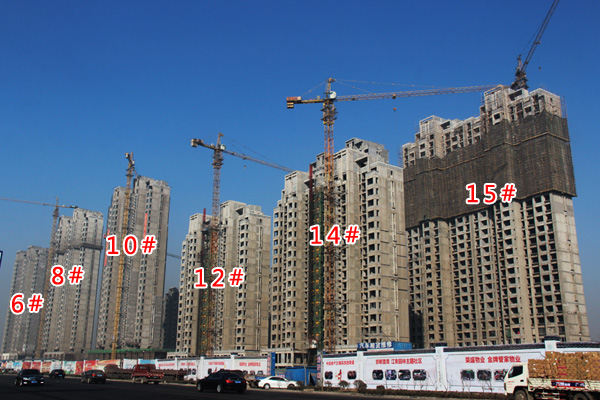 江南锦苑工程播报:窗户安装作业全面展开