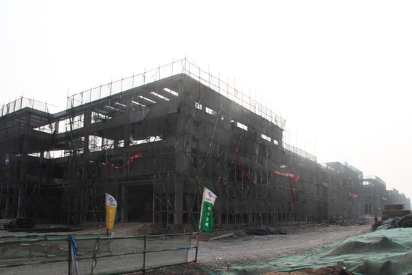 林安智慧商贸物流城工地热火朝天 楼体最高已经盖至4层