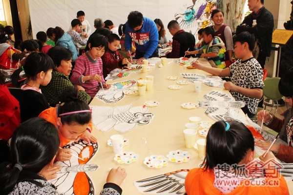 2013年3月22日衡水市君悦华府温莎花园风筝DIY现场图片