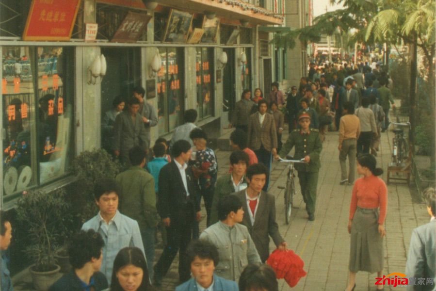 城市风貌奖-1985年石家庄中山路大众商场