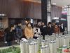 客户向职业顾问咨询项目