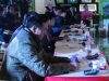 认真聆听谨慎打分