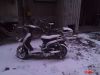 雪压小摩托