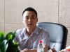 高峰论坛主持人