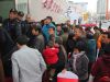 参观者进入展览区
