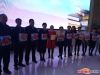 国宾为生日老师送上生日礼物