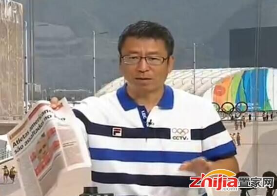 白岩松:女曲哭着打完比赛 平时谁关心过她们?