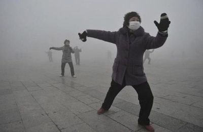 霾橙色预警:河北中南部局地有重度霾