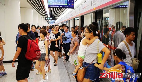 石家庄地铁通车首周客流量突破160万人次
