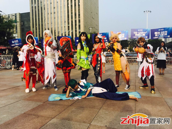 时光城·云立方 Cosplay大巡游炫动石门