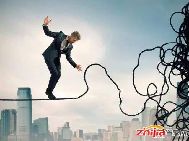 还用抢着买房?房地产已变天,开发商和炒房者本该比你着急