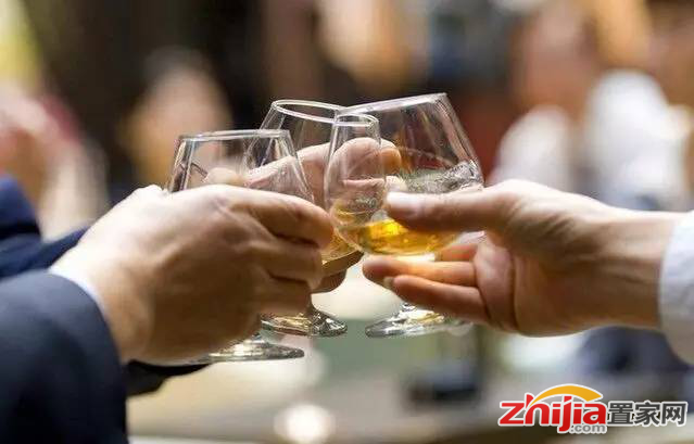 别把饭局变闹剧?成功秘诀在这里