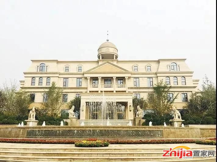 买个顶楼,活的就像在别墅一样