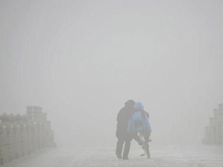 河北出台空气质量奖惩问责办法