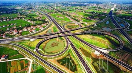 京津冀高速路出行信息将共享发布 三地服务区和收费站将统一标准