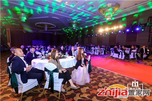 vbox7192_N_B_8389_162618.jpg